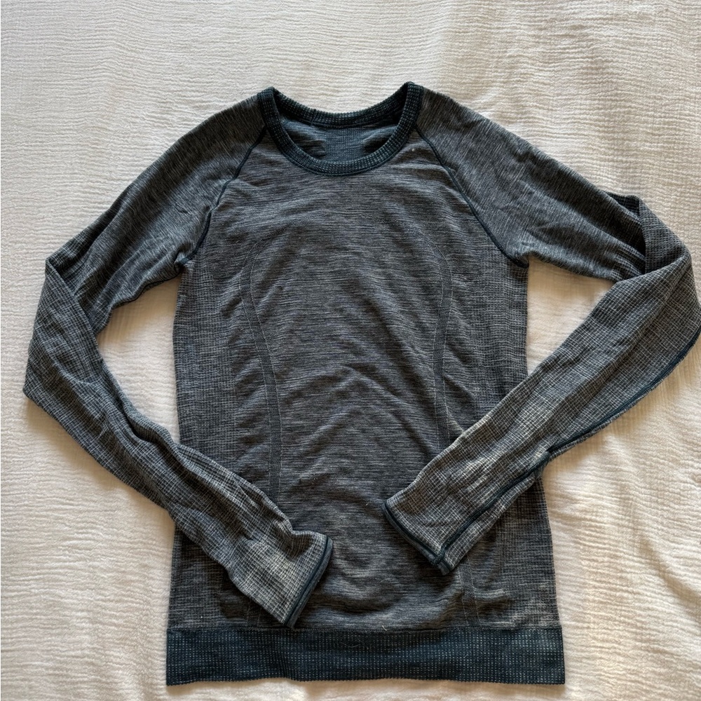 lululemon athletica swiftly wool long sleeve - RARE